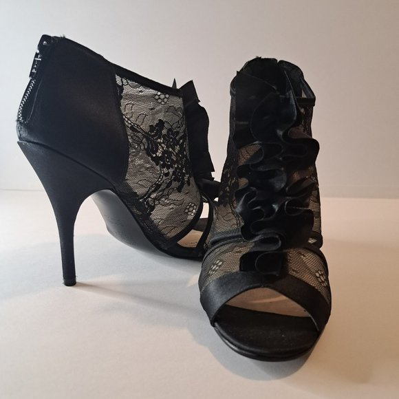 Andrea Stunning Glamour Lace Stiletto Booties - Picture 3 of 5